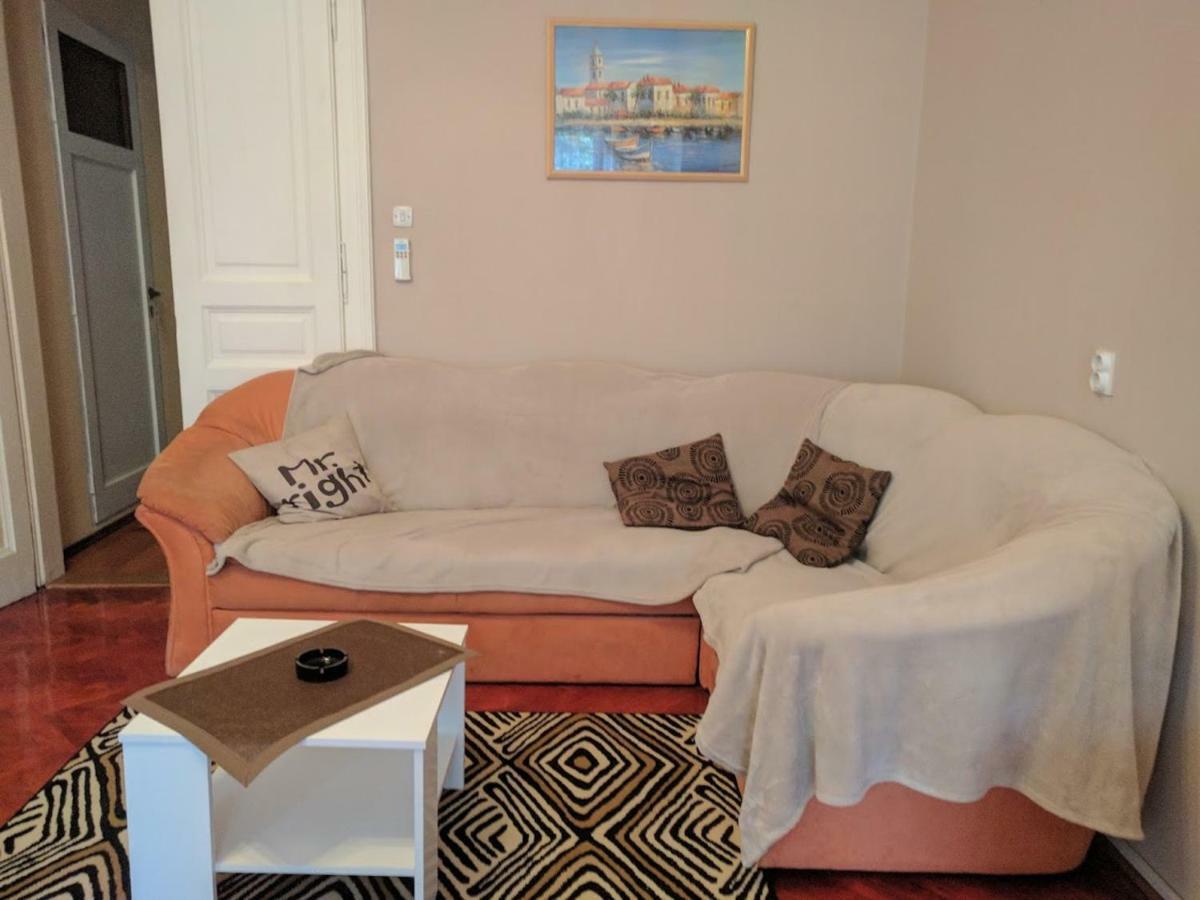 Apartman Prvi Red Do Mora ซริกเวนิซา ภายนอก รูปภาพ